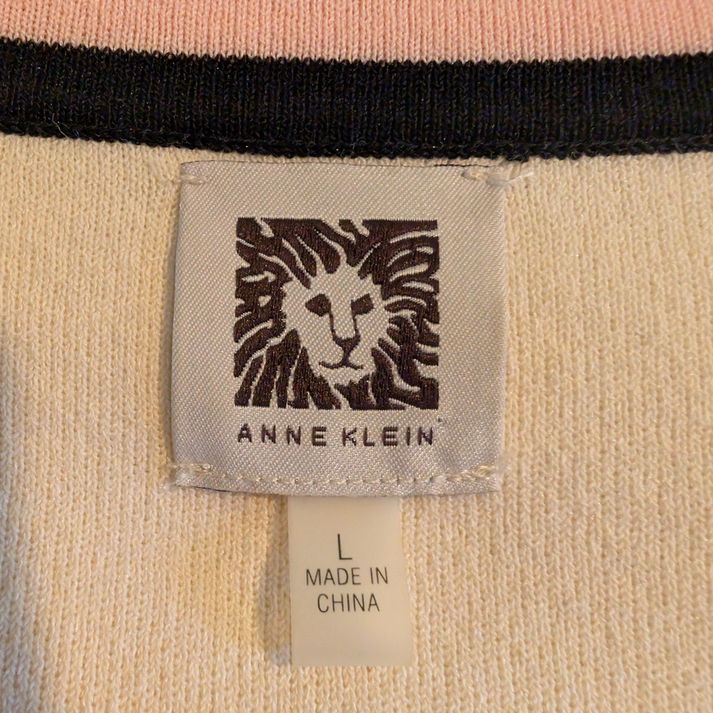 Anne Klein Cream Sweater with Black and Pink Accents, L, XL, EUC, Classic Luxury - Picture 3 of 10